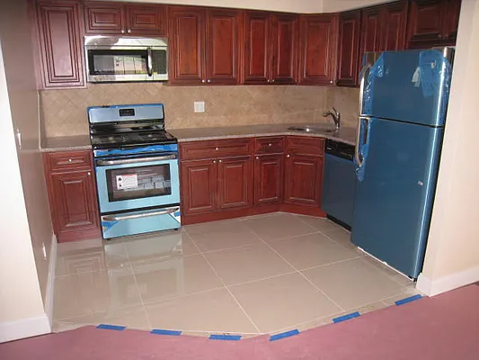 Rented by Alexiou Realty | media 16