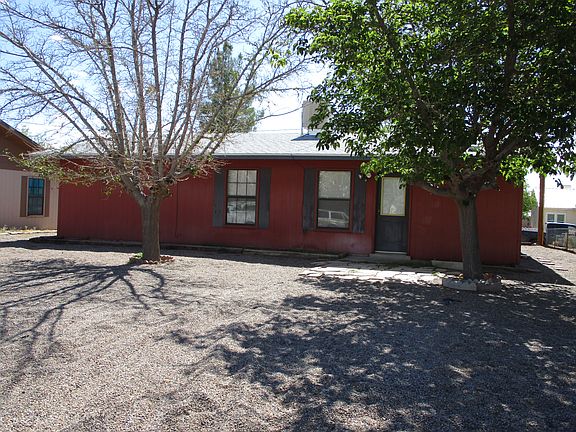 5th image of 607 Oak St