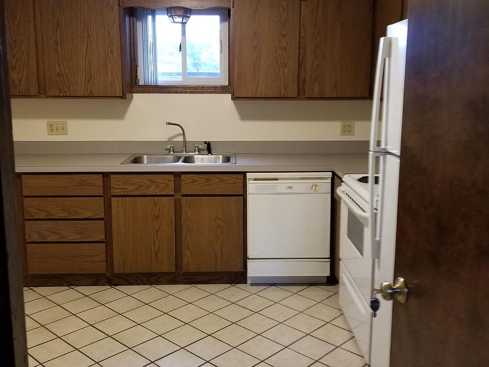 1st image of 500 W Ohio St APT E