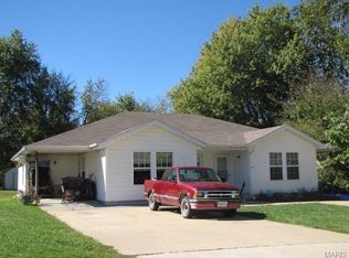 0233 Lee St, Lebanon, MO 65536