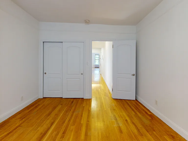 1614 York Ave #5B — Photo 9