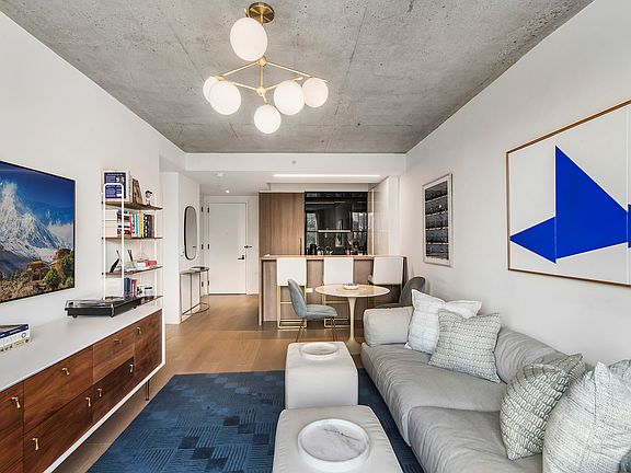 5th image of 196 Orchard St #5-F