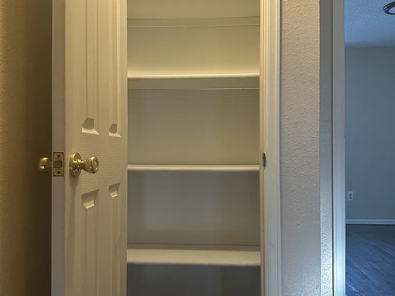 4885 Basswood Dr #4885 — Photo 17