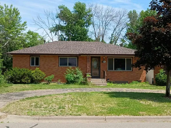 6516 Georgia Ave N, Brooklyn Park, MN 55428