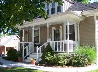 427 W 3rd St, Washington, MO 63090