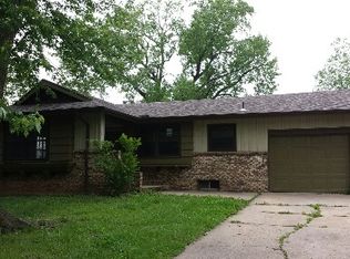 515 Wire Ave, Haysville, KS 67060