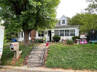 613 Crestview Dr, Springfield, TN 37172