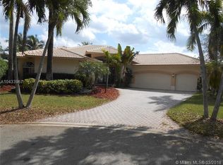 10648 NW 49th Ct, Coral Springs, FL 33076