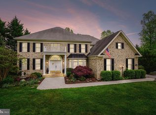 8020 Pohick Rd, Springfield, VA 22153