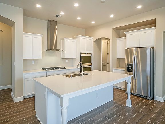 Kitchen- Victoria Lomas Encantadas