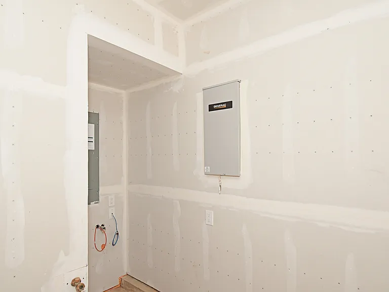 103 Hatfield Walk — Photo 24