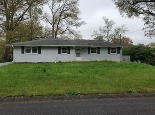 208 Kingsway Dr, Warner Robins, GA 31088