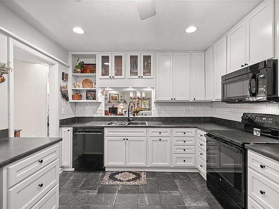 2nd image of 1598 NW 19TH CIRCLE