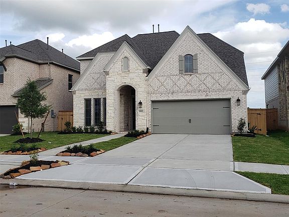 3rd image of 8806 Morning Glory Ct