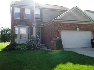 9671 W Avondale Cir, Ypsilanti, MI 48198