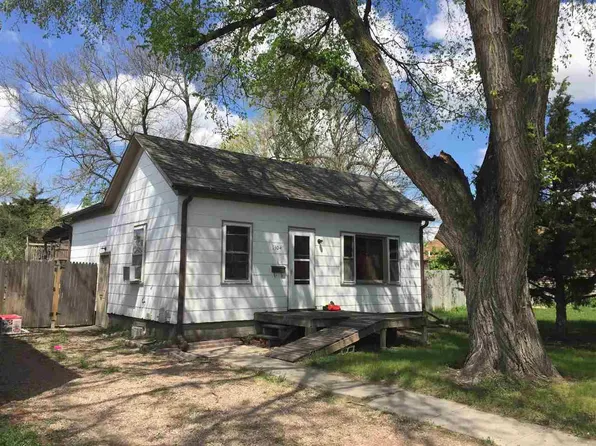 1304 Central Ave, Kearney, NE 68847