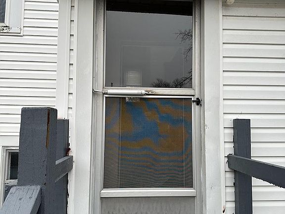 3rd image of 23 1/2 N Main St #23-1/2