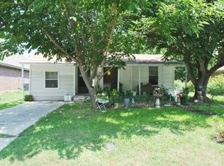 5312 Pomona Ave, River Oaks, TX 76114