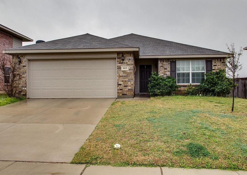 1st image of 613 Tradewind Dr