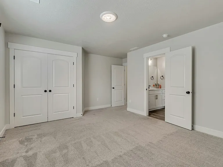 1316 W Quailhill Rd — Photo 11