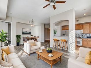 32 E Serene Ave Unit 302, Las Vegas, NV 89123