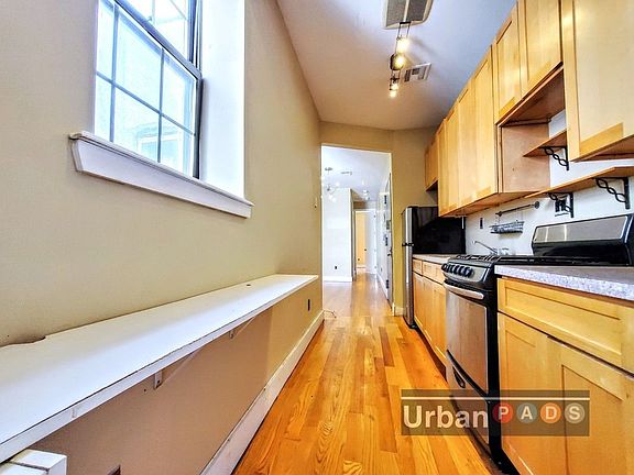 2nd image of 885 Saint Johns Pl #9AA