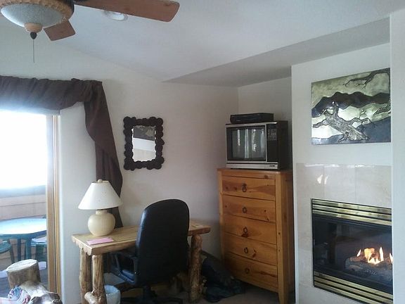 5th image of 705B Meadow Dr