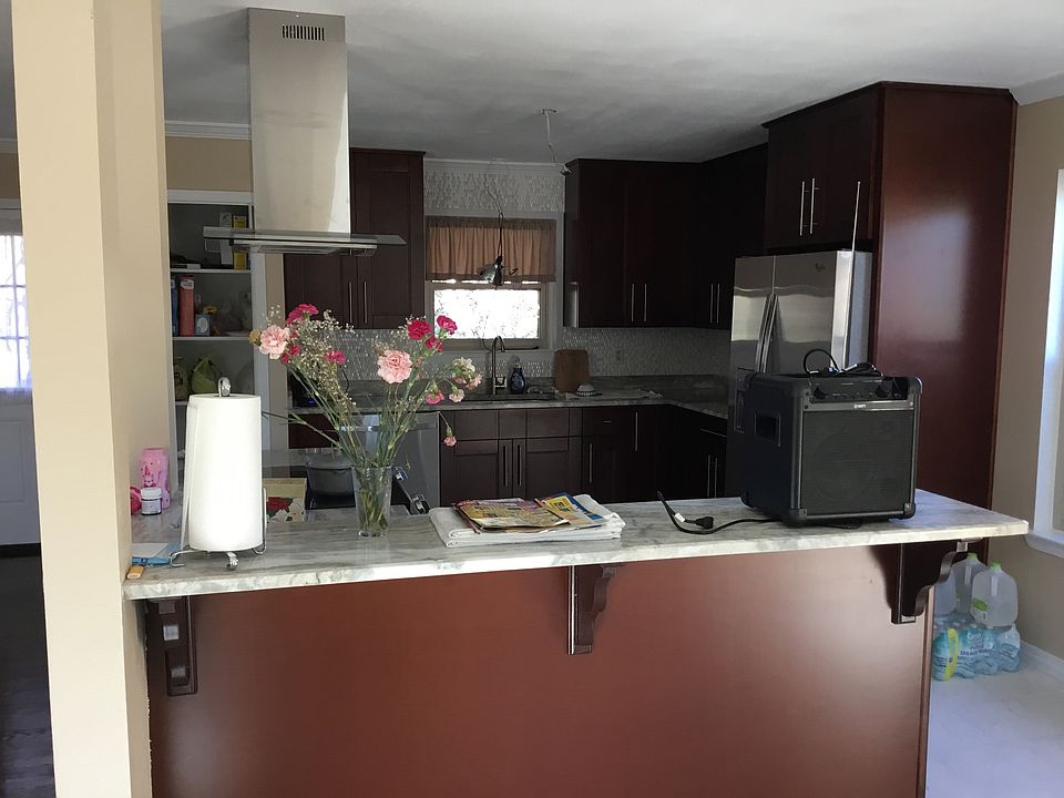 2nd image of 7530 Branchwood Dr