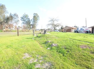 16936 Mark Rd, Madera, CA 93636