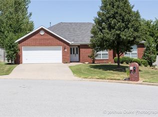 2668 E Dewberry Ct, Fayetteville, AR 72701