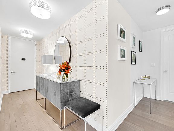 3rd image of 1438 3rd Ave APT 6B