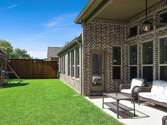 5th image of 14274 Summerwoods Ln