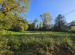 4 Rock Ave, Palmer, TN 37365