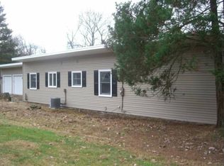 43 Allerton Rd, Lebanon, NJ 08833