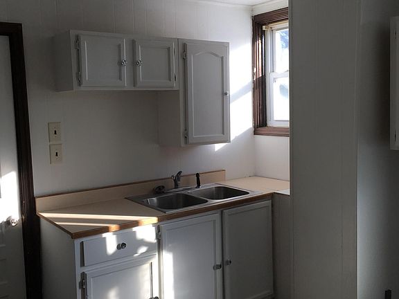 kitchen downstairs apartment