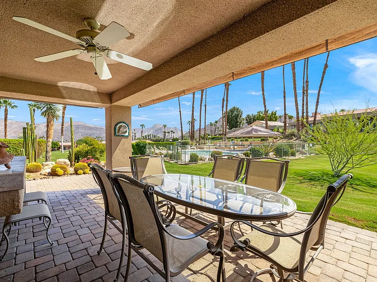 73159 Silverleaf Ct — Photo 12