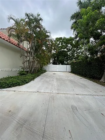 9210 SW 73rd Rd #9210 — Photo 17