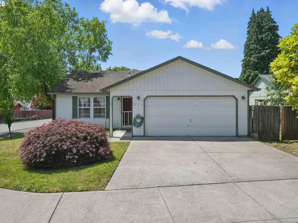 722 C St, Washougal, WA 98671