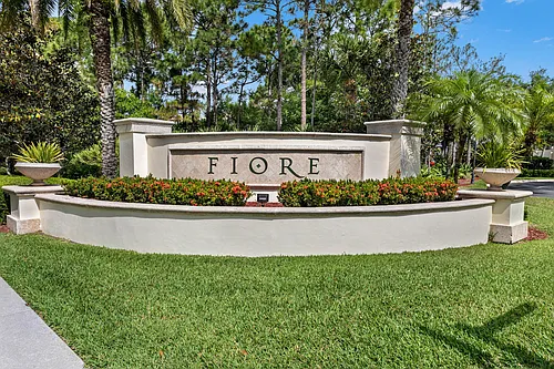 10103 Myrtlewood Cir W Photo 1