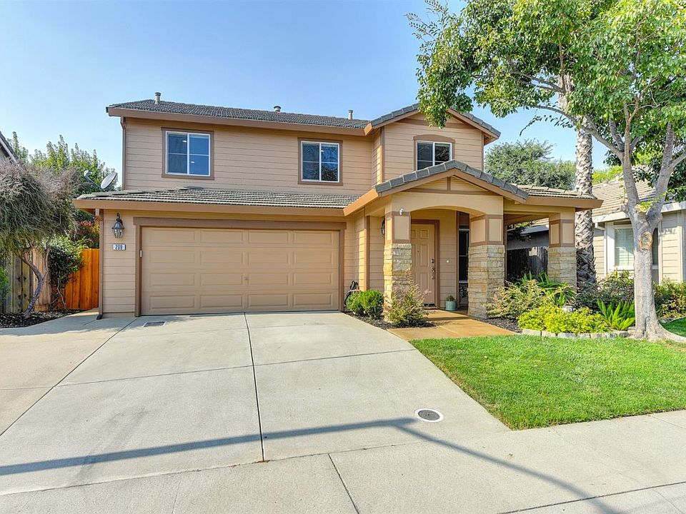 1st image of 209 Scepter Ct