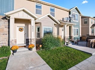 8052 N Rock Creek Cove Ln, Eagle Mountain, UT 84005