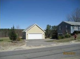 257 Main St, Farmington, NH 03835