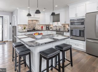 102 Weybridge Ct, Wenonah, NJ 08090