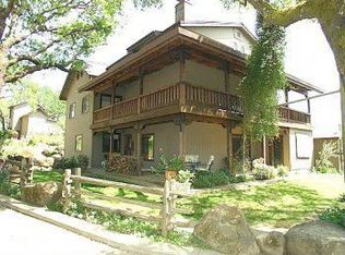 322 Reisling Ln, Healdsburg, CA 95448