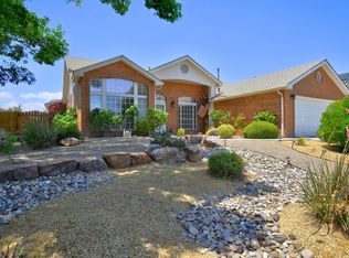 4704B Cutting Ave NW, Albuquerque, NM 87114