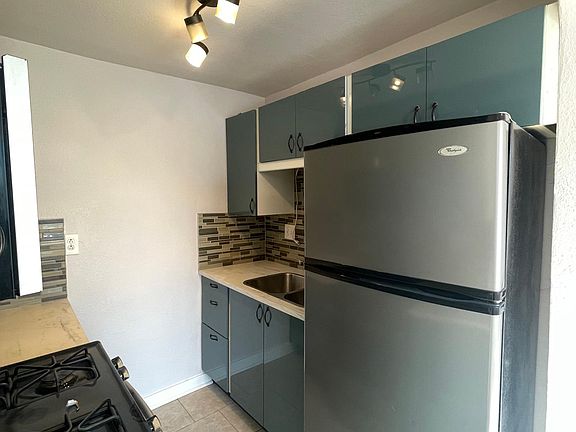 3rd image of 3187 W Gill Pl #3187
