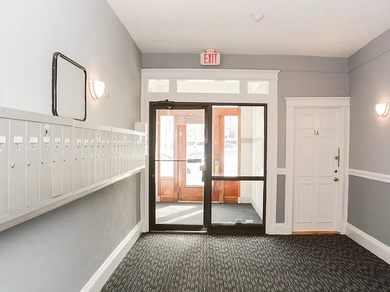 1625 Commonwealth Ave #5 — Photo 6