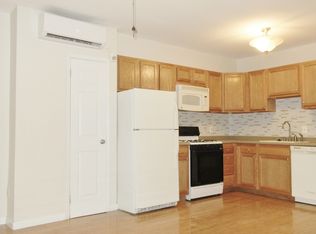 1630 S 9th St FLOOR 2, Philadelphia, PA 19148