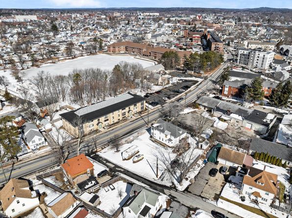 nashua-new-hampshire-123068169 picture