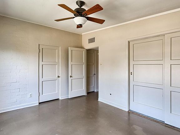 2nd image of 510 E Pasadena Ave